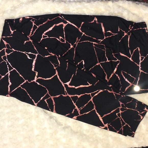 AVIA WOMENS ACTIVE PERFORMANCE FITTED LEGGINGS - Picture 3 of 3